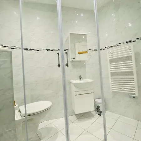 Guest house Sherpa 4*