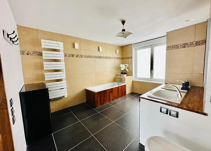 Sherpa ゲストハウス ランス